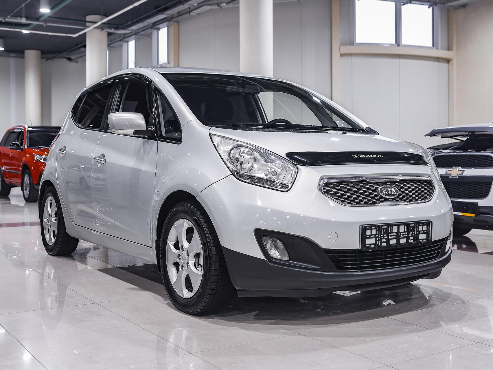 Купить Venga с пробегом