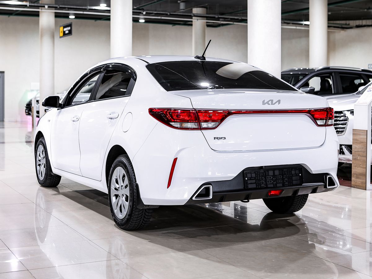 Купить Rio с пробегом