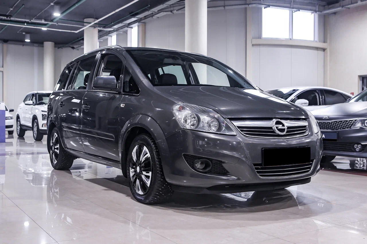 Купить Zafira с пробегом